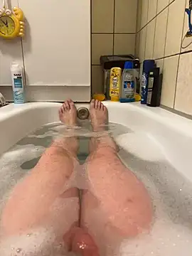 Snapshot of David19932908 chatting on 16, 12, 2024 David19932908 online show from 16, 12, 2024