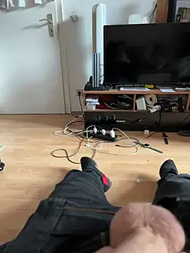 Snapshot of David19932908 chatting on 13, 1, 2025 David19932908 online show from 13, 1, 2025