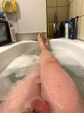 Snapshot of David19932908 chatting on 9, 9, 2025 David19932908 online show from 9, 9, 2025