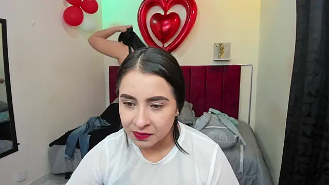 Snapshot of Afrodita-hott chatting on 18, 2, 2025 Afrodita-hott online show from 18, 2, 2025