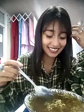 Snapshot of Scarlet_wd18 chatting on 11, 3, 2025 Scarlet wd18 online show from 11, 3, 2025