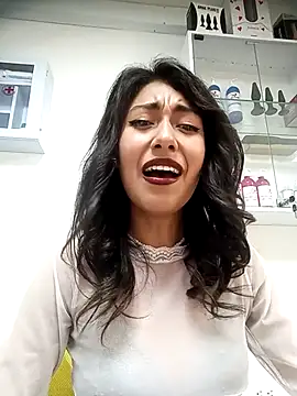 Snapshot of Scarlet_wd18 chatting on 18, 3, 2025 Scarlet wd18 online show from 18, 3, 2025