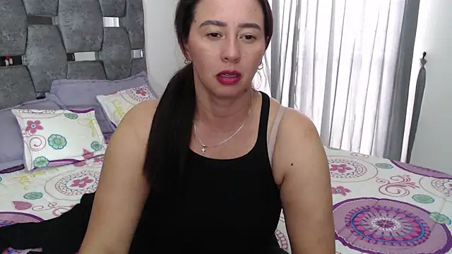 Snapshot of sara_hott_1 chatting on 20, 2, 2026 sara hott 1 online show from 20, 2, 2026