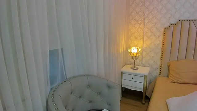 Pia Johnson  online show from 16, 3, 2026