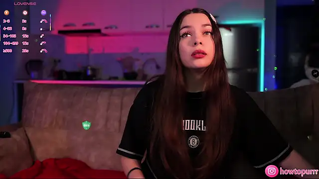 How2Meow online show from 15, 11, 2025