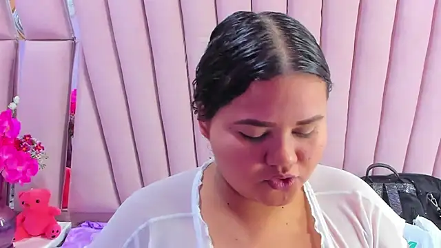 Snapshot of ValenTitis chatting on 9, 2, 2025 ValenTitis online show from 9, 2, 2025