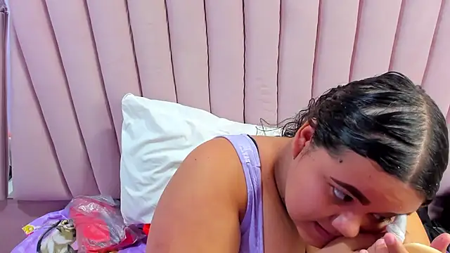 Snapshot of ValenTitis chatting on 18, 2, 2025 ValenTitis online show from 18, 2, 2025