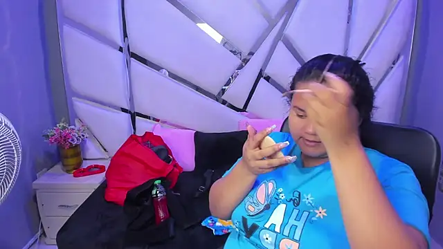 Snapshot of ValenTitis chatting on 1, 10, 2025 ValenTitis online show from 1, 10, 2025