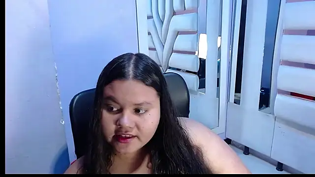 Snapshot of ValenTitis chatting on 17, 12, 2025 ValenTitis online show from 17, 12, 2025