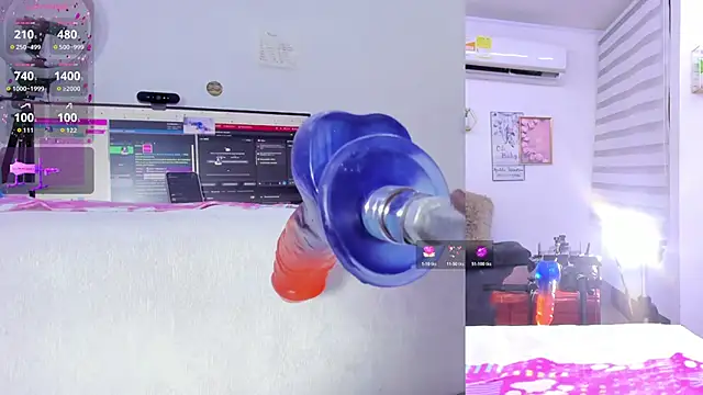 Soraya Davis online show from 11, 11, 2025