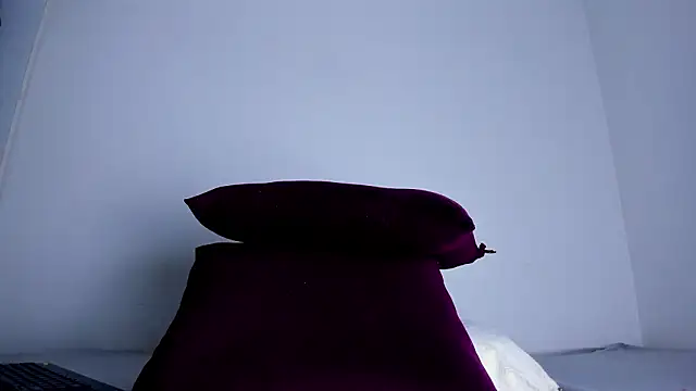 Skarleth69 online show from 19, 1, 2026