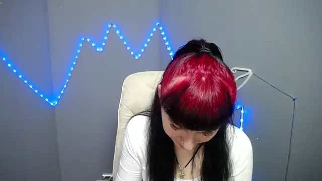 NinaFlawlees online show from 23, 3, 2026