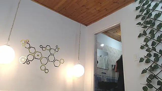 adriscute online show from 20, 3, 2025