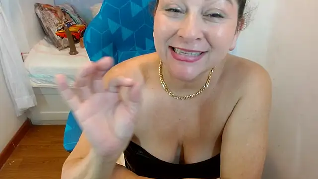 Snapshot of Danna_Wester chatting on 27, 2, 2025 Danna Wester online show from 27, 2, 2025