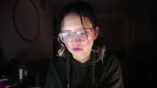 Hathorlove online show from 19, 4, 2026