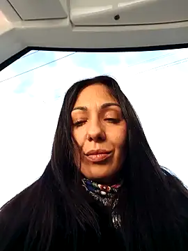 LeticiaWoods online show from 4, 12, 2024