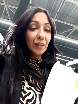 LeticiaWoods online show from 7, 12, 2024