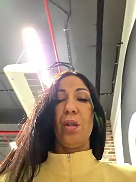 LeticiaWoods online show from 12, 1, 2026