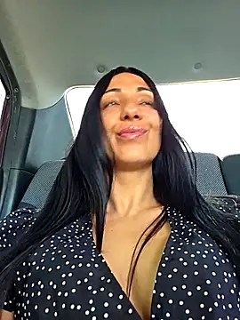 Snapshot of LeticiaWoods chatting on 12, 6, 2026 LeticiaWoods online show from 12, 6, 2026