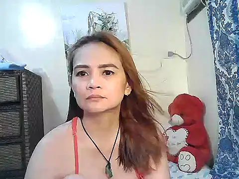 Kisses-13 online show from 16, 1, 2026