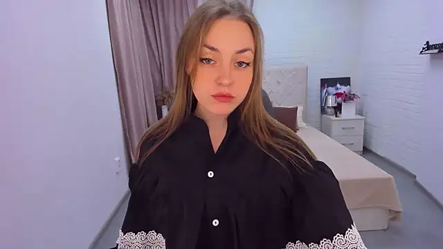 Snapshot of JessicaNickson chatting on 8, 1, 2025 JessicaNickson online show from 8, 1, 2025