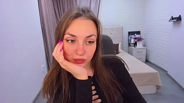 Snapshot of JessicaNickson chatting on 8, 1, 2025 JessicaNickson online show from 8, 1, 2025