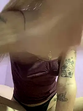 Snapshot of bunnydark00 chatting on 4, 12, 2024 bunnydark00 online show from 4, 12, 2024