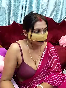 Queen Dolly online show from 30, 1, 2025