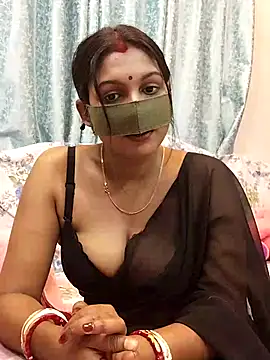 Queen Dolly online show from 18, 3, 2025