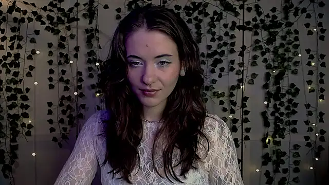Snapshot of risha_laas chatting on 2, 7, 2026 risha laas online show from 2, 7, 2026