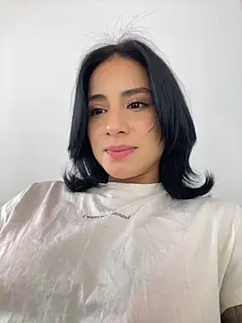 Snapshot of Ale_Lewis chatting on 10, 9, 2025 Ale Lewis online show from 10, 9, 2025