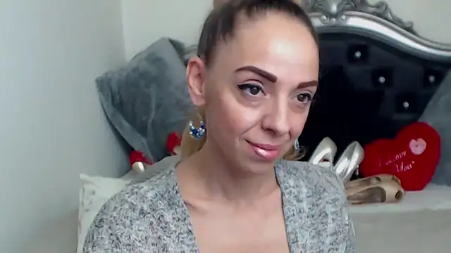 AylyneRichards online show from 16, 9, 2025