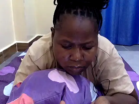 Snapshot of 10sexymelo69_ chatting on 12, 4, 2026 10sexymelo69 online show from 12, 4, 2026