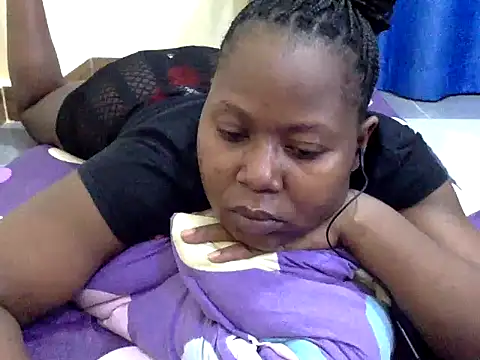 Snapshot of 10sexymelo69_ chatting on 19, 4, 2026 10sexymelo69 online show from 19, 4, 2026