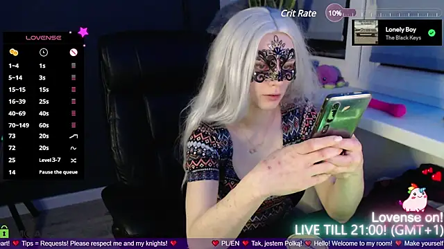 strawberry muffin online show from 12, 1, 2025