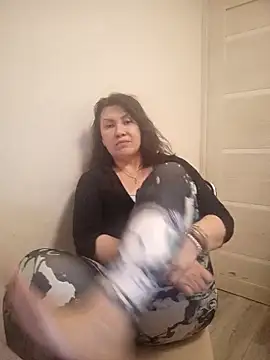 ROXOLANAA SEXY online show from 29, 4, 2026