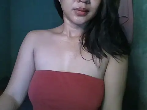 Snapshot of _smiling4u_ chatting on 23, 10, 2025  smiling4u  online show from 23, 10, 2025