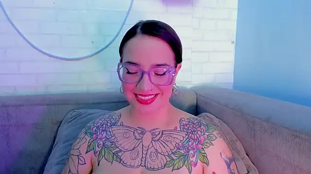 DEVA BLUE  online show from 5, 3, 2025