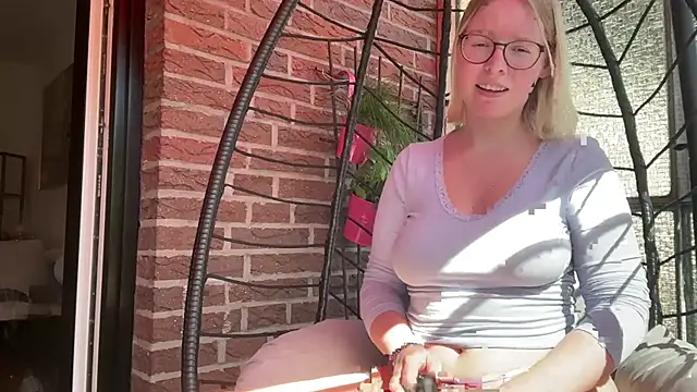 LucyFoxLulu online show from 28, 5, 2026