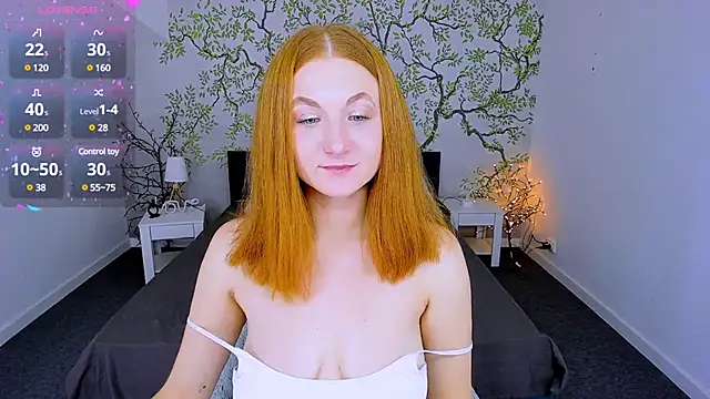 Snapshot of JeannieFox_ chatting on 6, 12, 2024 JeannieFox online show from 6, 12, 2024