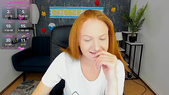 Snapshot of JeannieFox_ chatting on 15, 9, 2025 JeannieFox online show from 15, 9, 2025