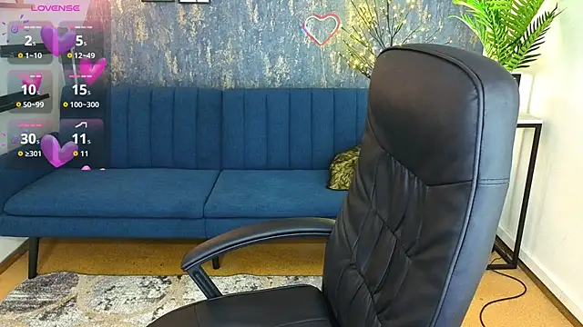 Snapshot of JeannieFox_ chatting on 6, 10, 2025 JeannieFox online show from 6, 10, 2025