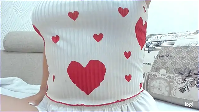 Snapshot of Hanah_cho_cho chatting on 16, 10, 2025 Hanah cho cho online show from 16, 10, 2025
