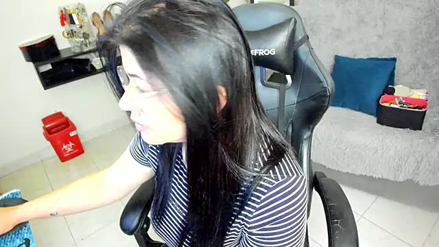 BellaFlaming online show from 23, 3, 2026