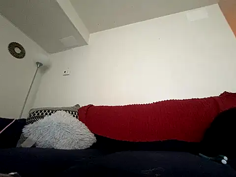 Iceblanca online show from 8, 11, 2025