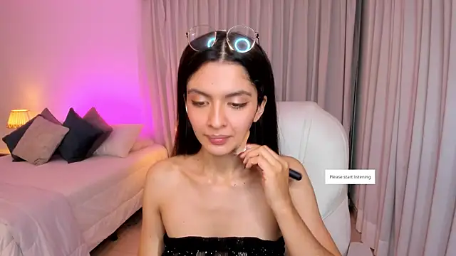 miiaa evans online show from 31, 12, 2024