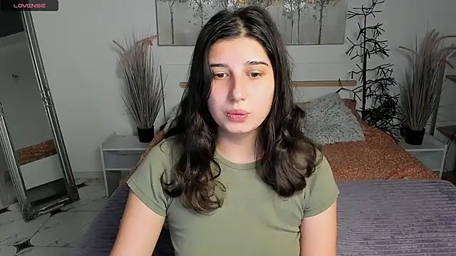 Linda EX online show from 6, 12, 2024