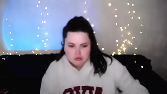 Emily Mo online show from 11, 3, 2026