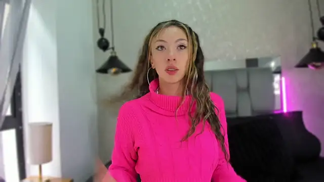 Snapshot of mia_thompsonn_ chatting on 12, 5, 2026 mia thompsonn online show from 12, 5, 2026