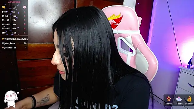 eva six online show from 4, 12, 2024